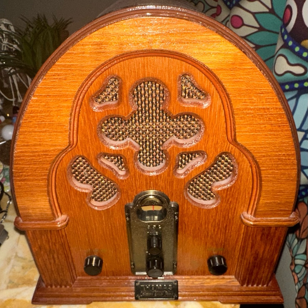 Thomas American Series Retro Radio